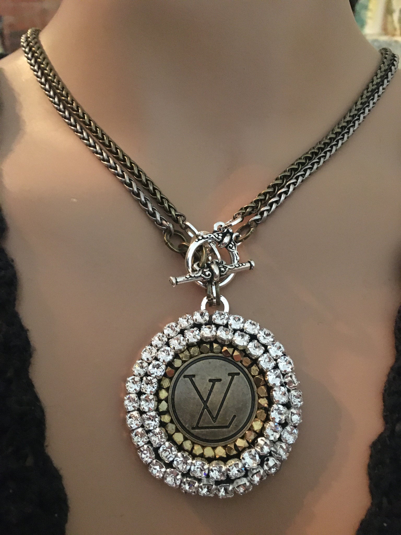 1” Louis V Button Bling Necklace - Wear Long or Short – suewoojewels