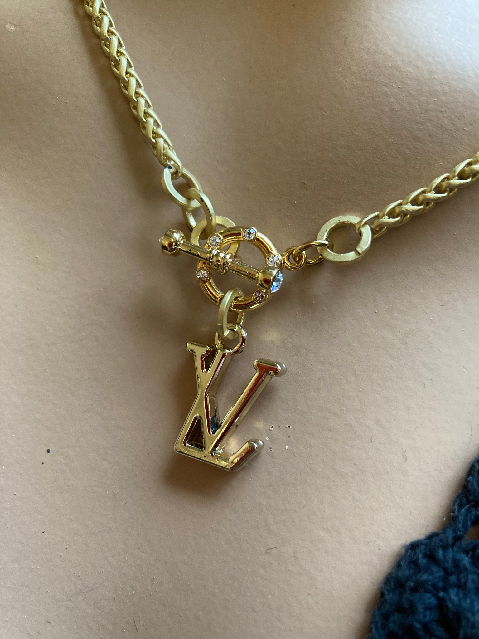 Louis Vuitton Charm Necklace – suewoojewels