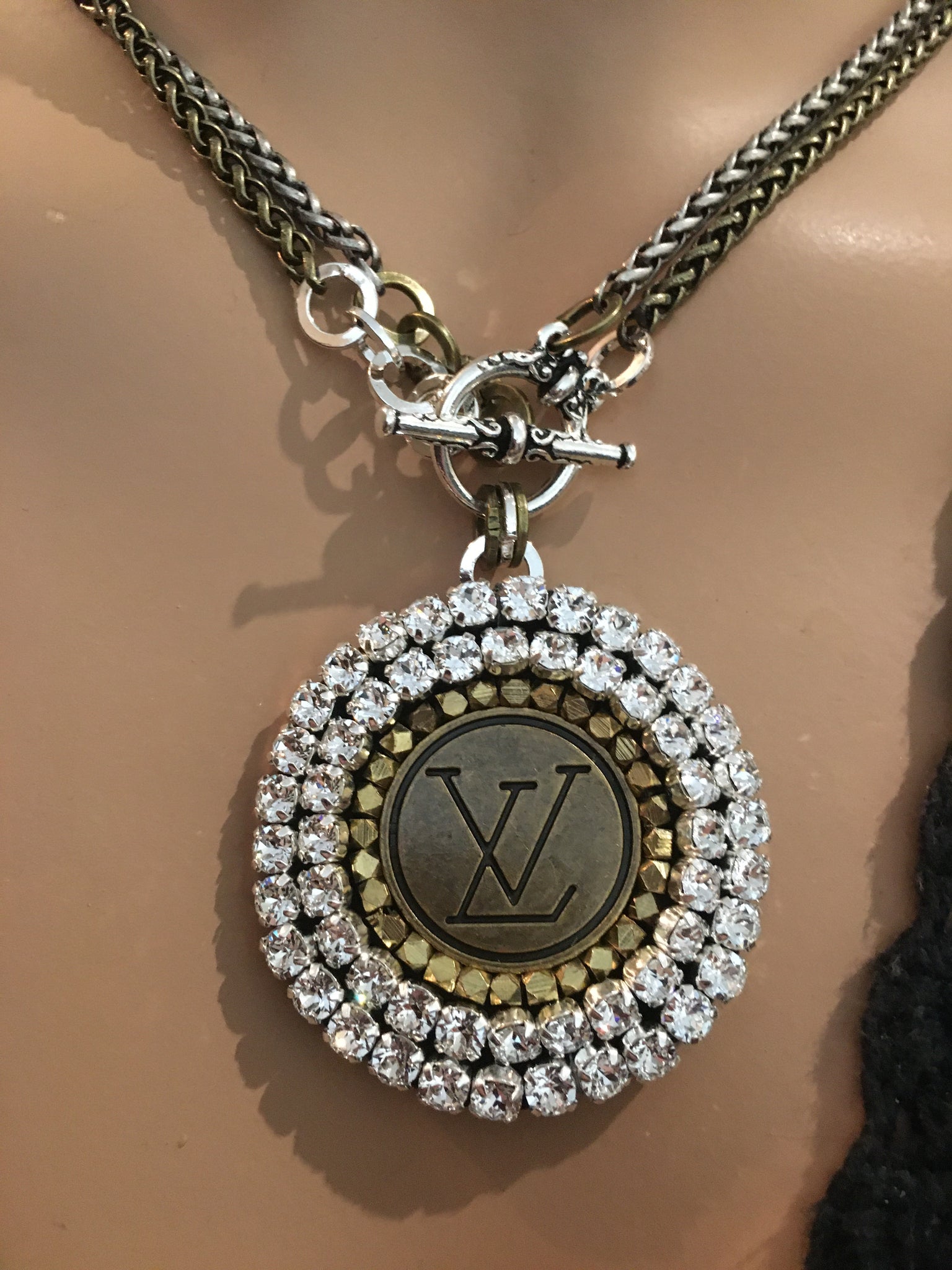 1” Louis V Button Bling Necklace - Wear Long or Short – suewoojewels