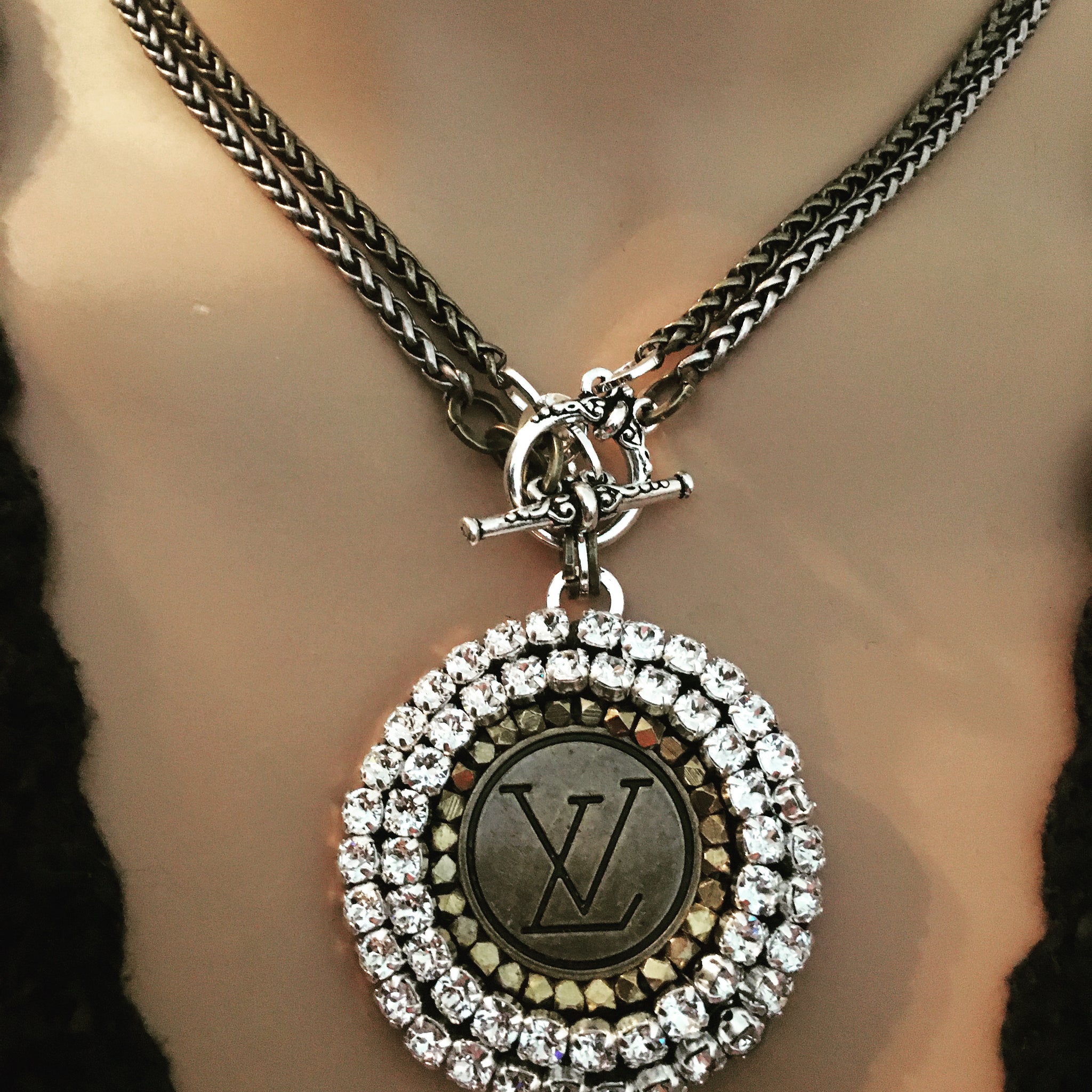 1” Louis V Button Bling Necklace - Wear Long or Short – suewoojewels