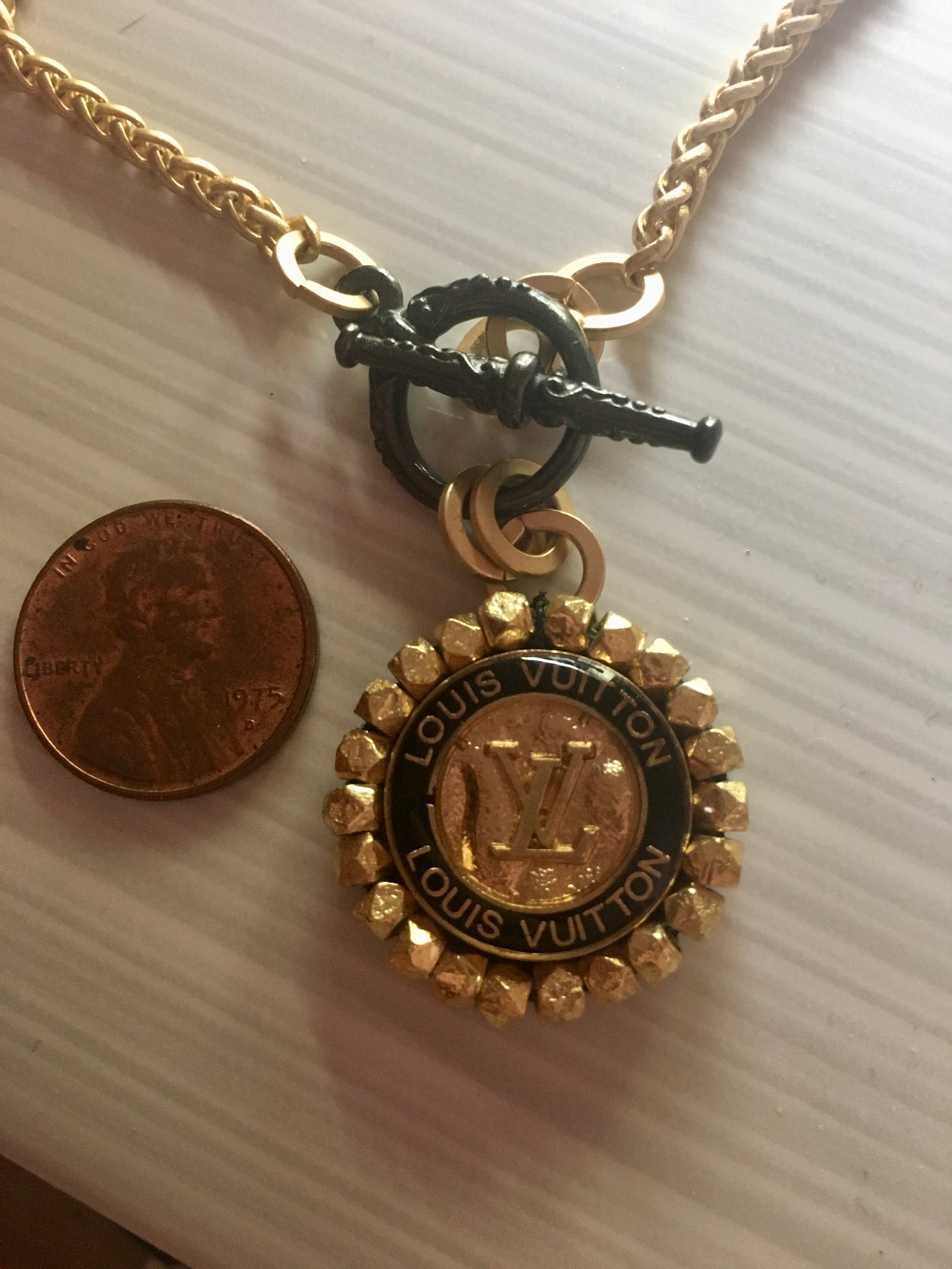 Louis vuitton button necklace deals