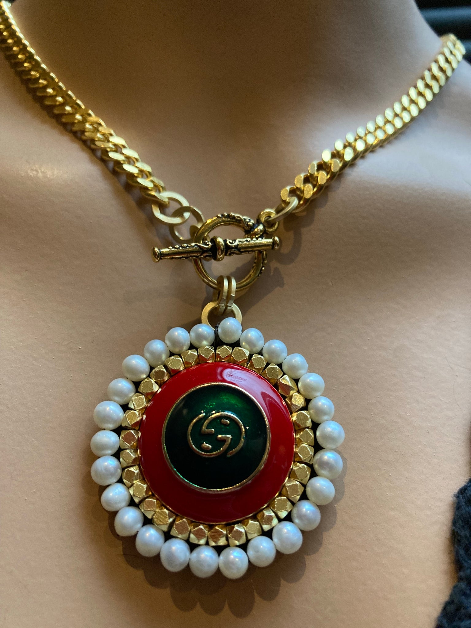 Vintage Gucci GG Button Necklace suewoojewels